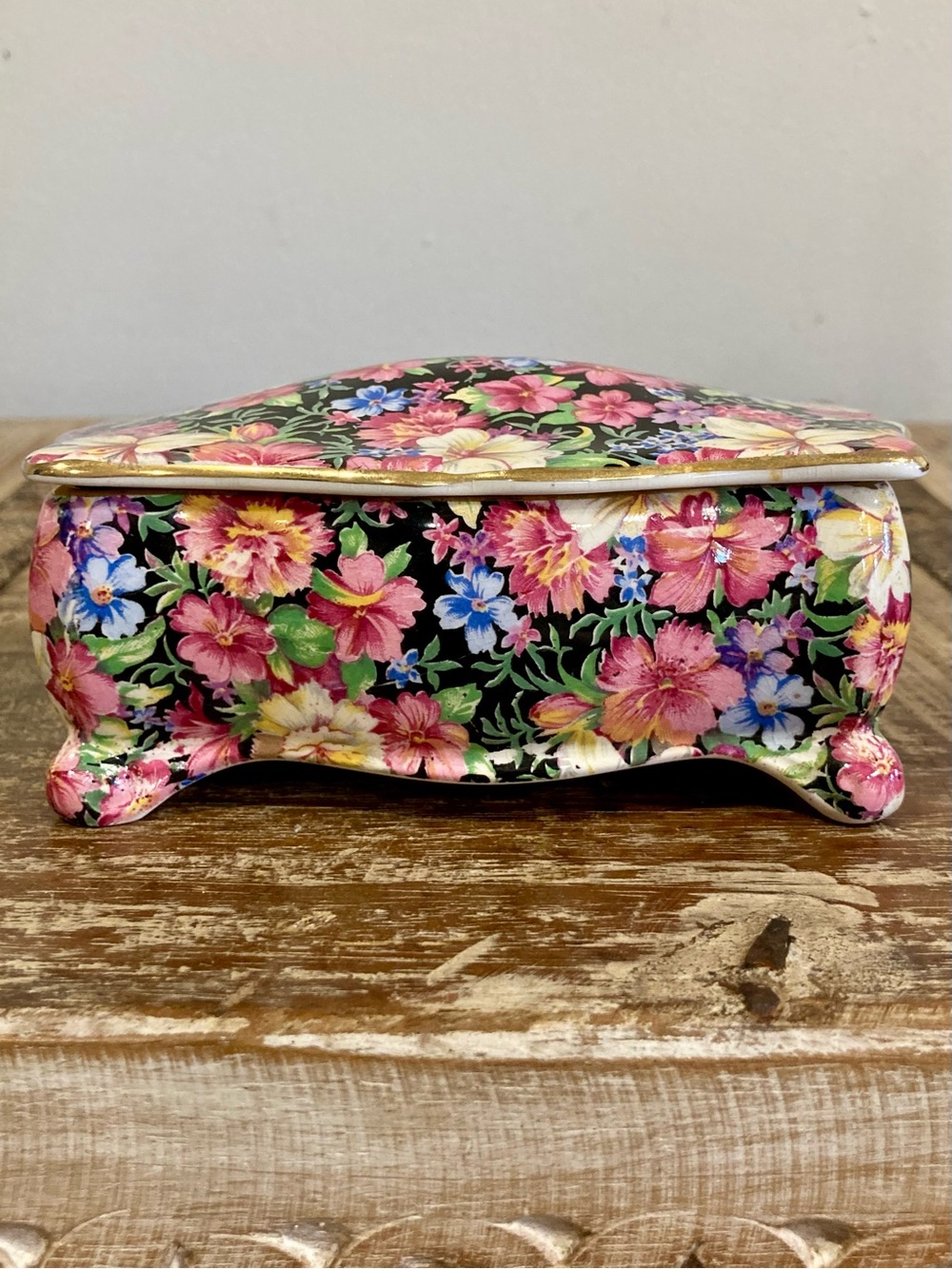 Vintage English Chintz Candy Box Royal Winton Florence Floral Cottagecore